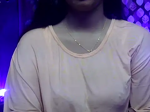 cute Dirty Diva online show from 03.10.26