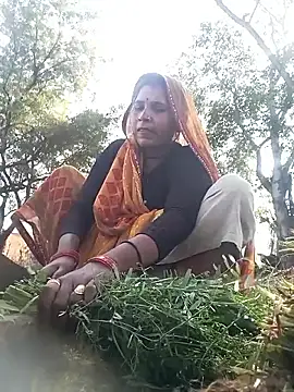 Snapshot of Rakhi_cut chatting on 02.12.26 Rakhi cut online show from 02.12.26