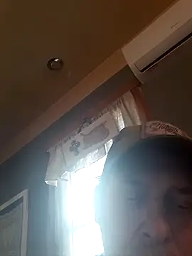 Snapshot of FragrantToe529 chatting on 02.17.26 FragrantToe529 online show from 02.17.26