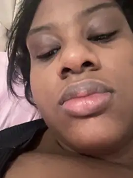 amorasecy online show from 12.23.25