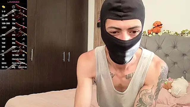 Snapshot of cute_emmma chatting on 05.09.26 cute emmma online show from 05.09.26