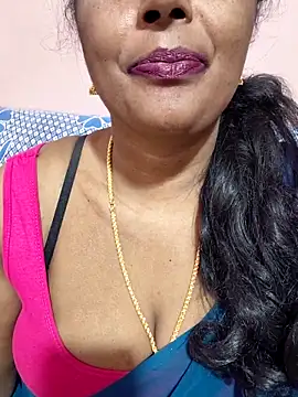 Snapshot of siri_tamiltelugu chatting on 02.10.26 siri tamiltelugu online show from 02.10.26