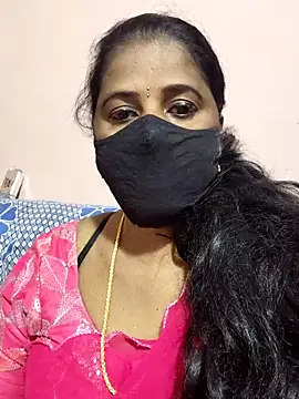 Snapshot of siri_tamiltelugu chatting on 02.20.26 siri tamiltelugu online show from 02.20.26