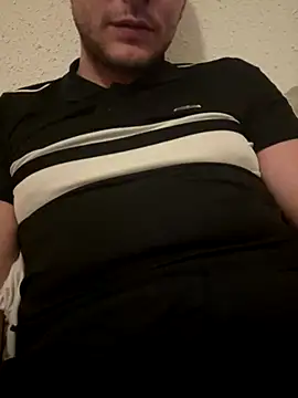 Snapshot of pablodu67 chatting on 12.20.25 pablodu67 online show from 12.20.25