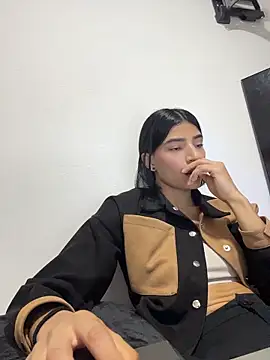 Ema Rose  online show from 04.13.26