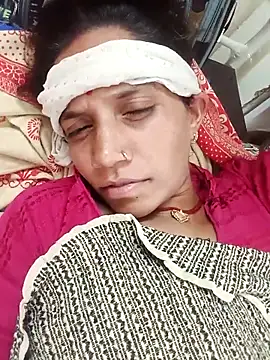 Karishma singh online show from 04.17.26