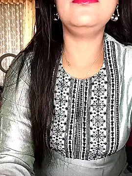 Deshi bhabhi143 online show from 05.20.26