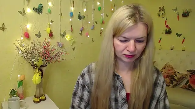 Snapshot of MelissaTyler chatting on 04.11.26 MelissaTyler online show from 04.11.26