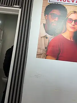 Latin Paisa Boy online show from 03.25.26