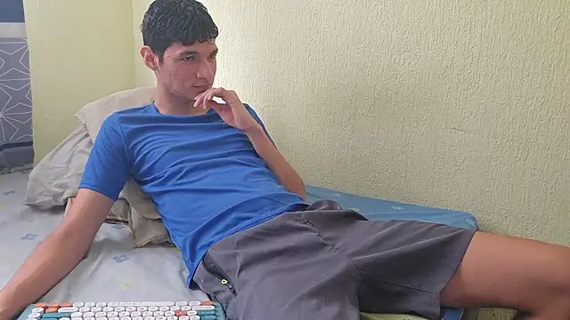 LeonS 20cm online show from 02.01.26