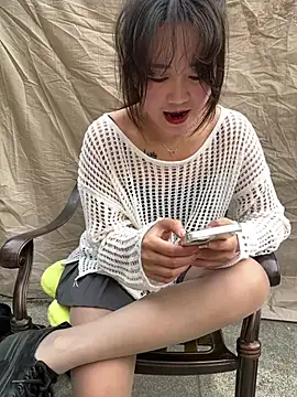 Snapshot of Molly-xiao chatting on 04.03.26 Molly-xiao online show from 04.03.26