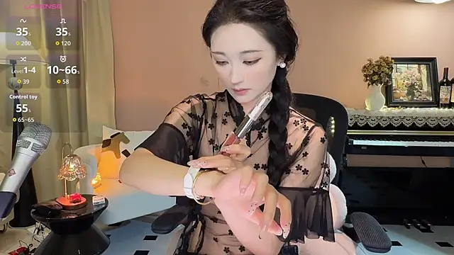 Molly00- online show from 05.24.26