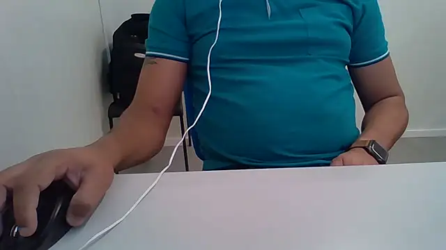 Snapshot of Moreno_Casado_Safado chatting on 06.26.26 Moreno Casado Safado online show from 06.26.26