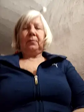 KlaudiaDarling online show from 02.14.26