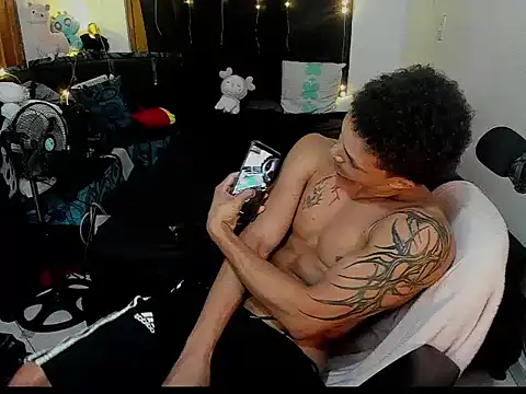 Dres4U online show from 02.23.26