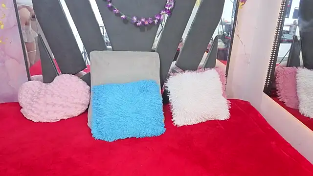 Alice NY online show from 03.13.26