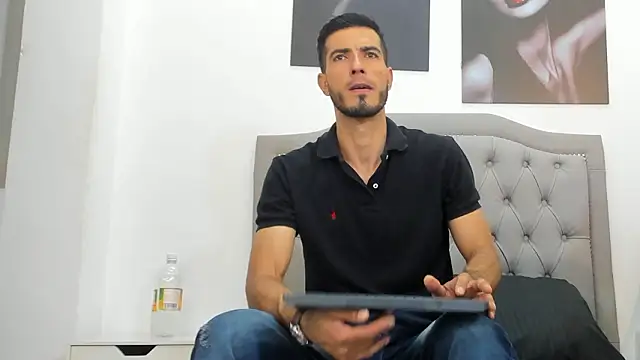 Snapshot of marc_ruffa chatting on 02.03.26 marc ruffa online show from 02.03.26