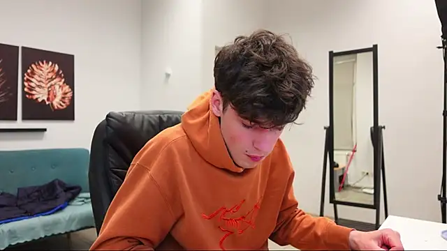 Daniel Shawnn online show from 04.30.26