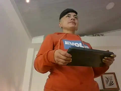 kat paradise online show from 02.20.26