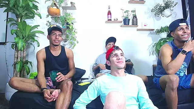 Interracial Snow Bunny online show from 02.28.26