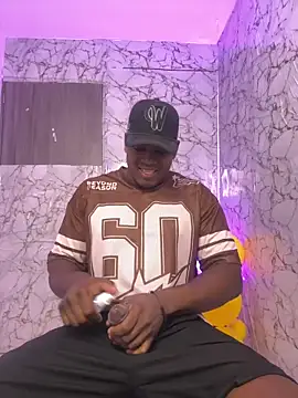 Snapshot of ArexBlack chatting on 06.30.26 ArexBlack online show from 06.30.26