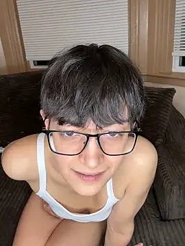 FaiiryArii online show from 04.06.26