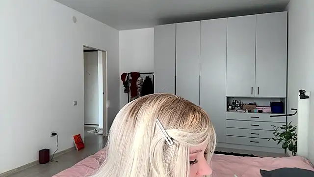 Missfit  online show from 01.06.26