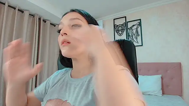 littlemolly walcott online show from 07.25.26