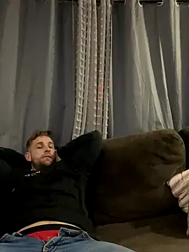 whiteknightt944 online show from 12.23.25