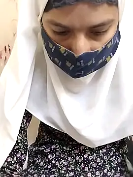 Snapshot of rukhsar_ chatting on 02.13.26 rukhsar online show from 02.13.26