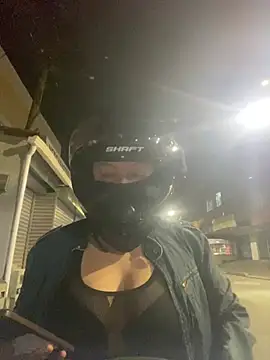 Snapshot of Scarlet_auraa chatting on 01.10.26 Scarlet auraa online show from 01.10.26