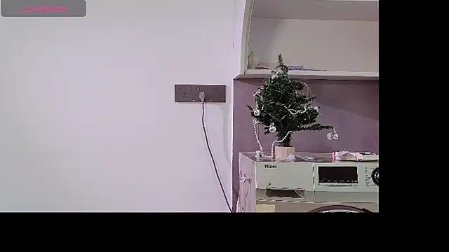 mo-mo-69 online show from 04.14.26