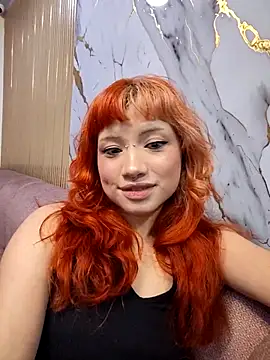 Sienna Desiree online show from 02.02.26