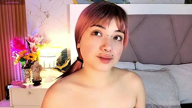 Sienna Desiree online show from 07.06.26