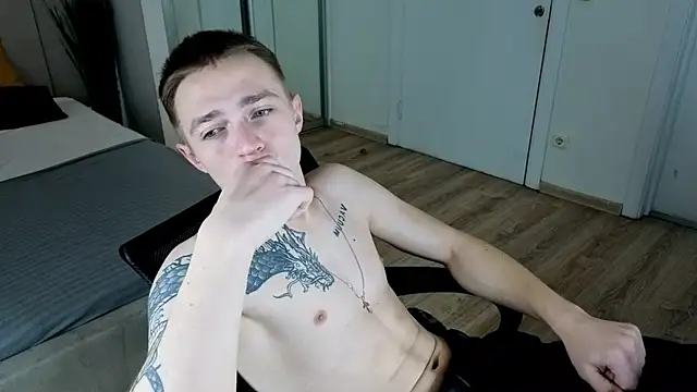 LEO  MILLER online show from 01.08.26