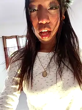 DAMMLEYLA online show from 02.10.26