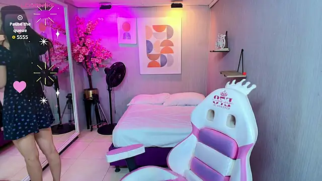 Sol rousse online show from 01.14.26