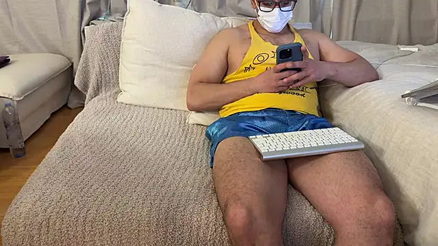 Ambrrr online show from 04.12.26