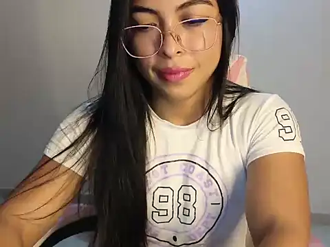 Daphne Grayy online show from 03.26.26