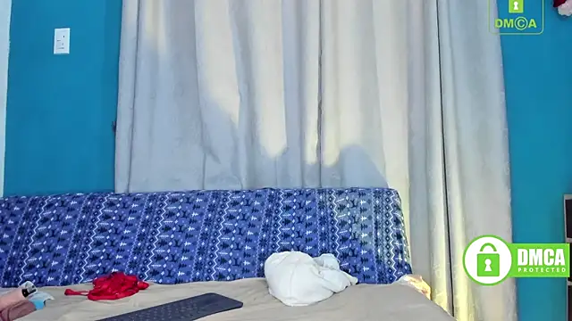 duathelastmilk online show from 03.10.26