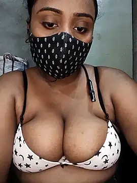 Hotty Nishaa online show from 04.03.26