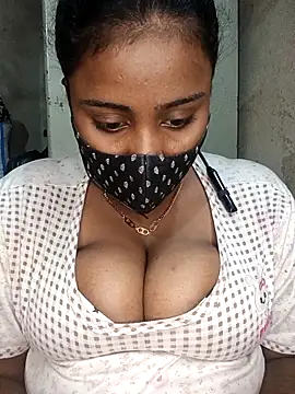 Hotty Nishaa online show from 04.09.26