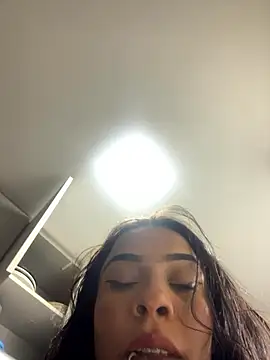 Lunnnaa777 online show from 01.12.26