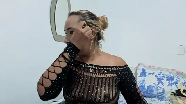 IsabelaAcosta online show from 05.02.26