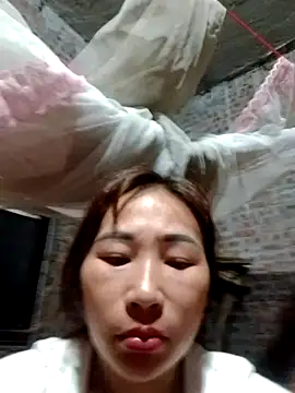 Fading roses online show from 03.27.26