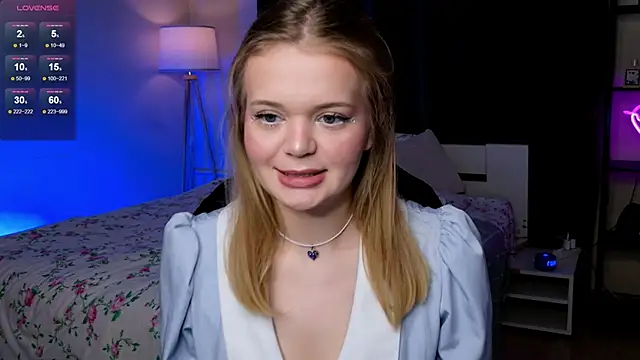 Snapshot of Elioraa chatting on 01.14.26 Elioraa online show from 01.14.26