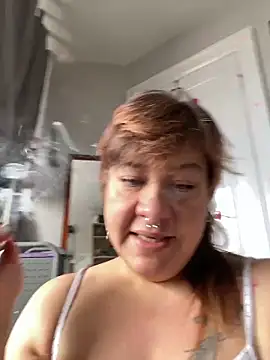 NymphoBuzi online show from 02.22.26