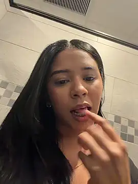 AnahiSkye online show from 04.09.26