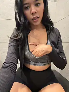 AnahiSkye online show from 04.14.26