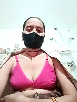 Snapshot of Madhuri_Love143 chatting on 01.10.26 Madhuri Love143 online show from 01.10.26